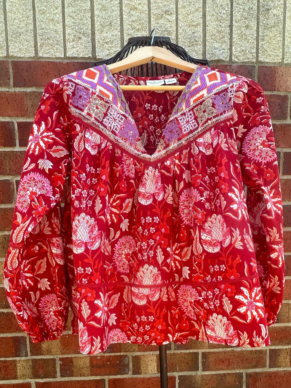 Rachel Zoe Red Floral Embroidered V-Neck Blouse Peasant Top Balloon Sleeve
